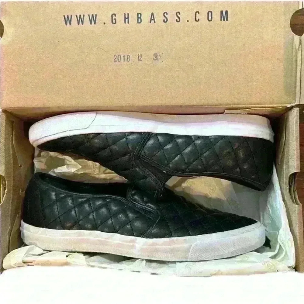 G.H. Bass and Co. black slip on size 7 - Picture 12 of 13